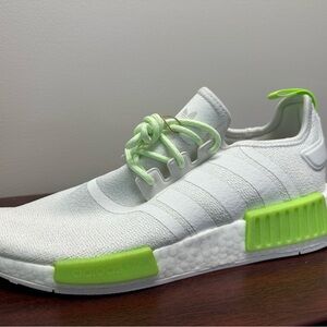 Men’s Adidas NMD R1